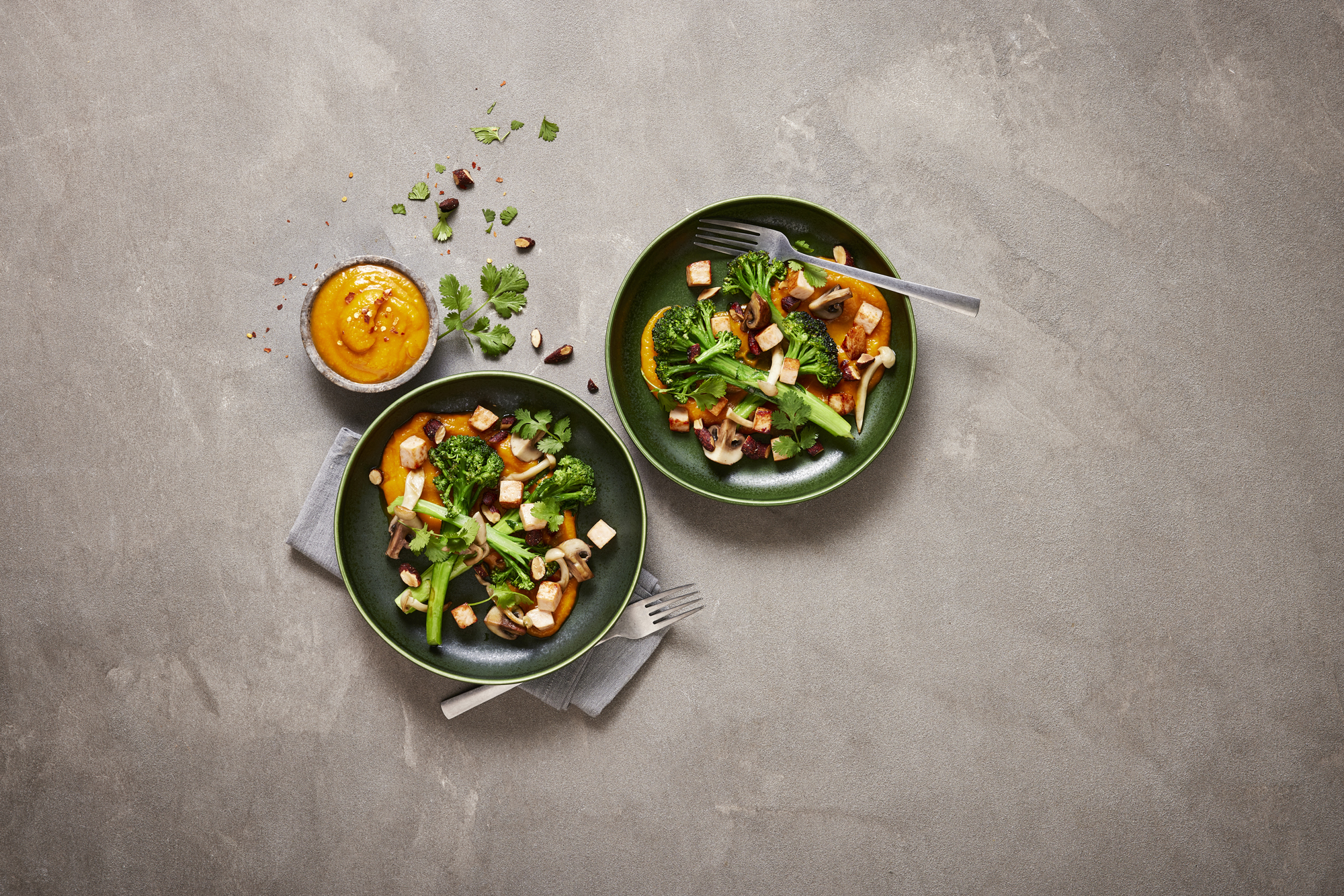 Thailandsk Græskar Creme Med Yylling & Lynstegt Grønt.26409 LOW